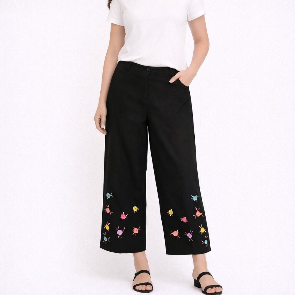Black Linen Pom Pom Flower Capris Cropped Pants 6